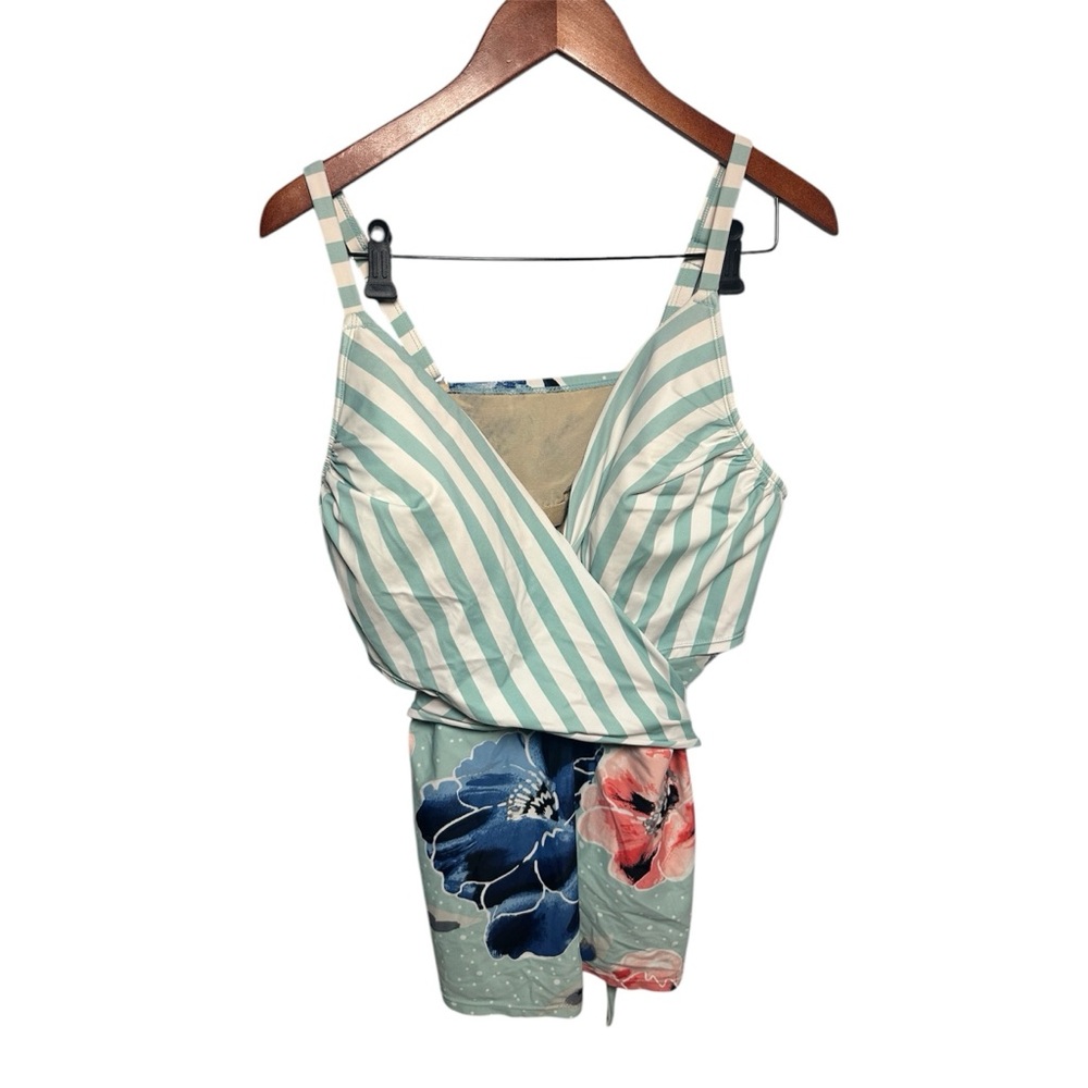 Swim Cacique Striped Floral One-Piece Swimsuit Top Tankini Plus 24